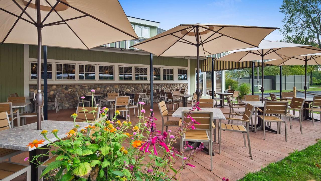 Best Western Plus Windjammer Inn&Conference Center Burlington Exterior foto