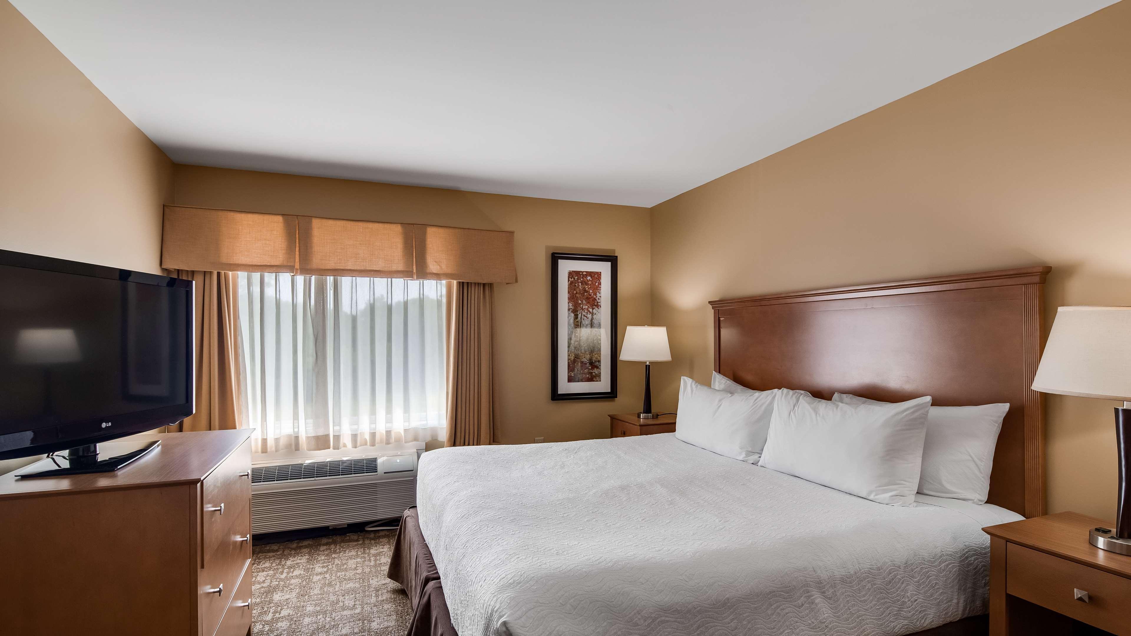 Best Western Plus Windjammer Inn&Conference Center Burlington Exterior foto